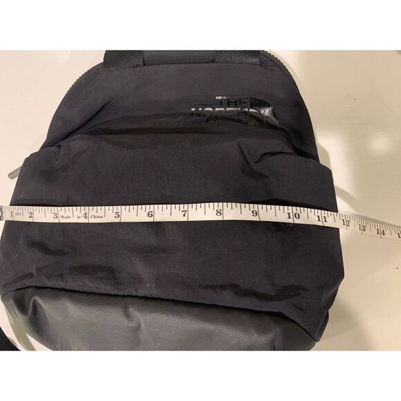 THE NORTH FACE Never Stop Mini Backpack, Black, One Size main image 6